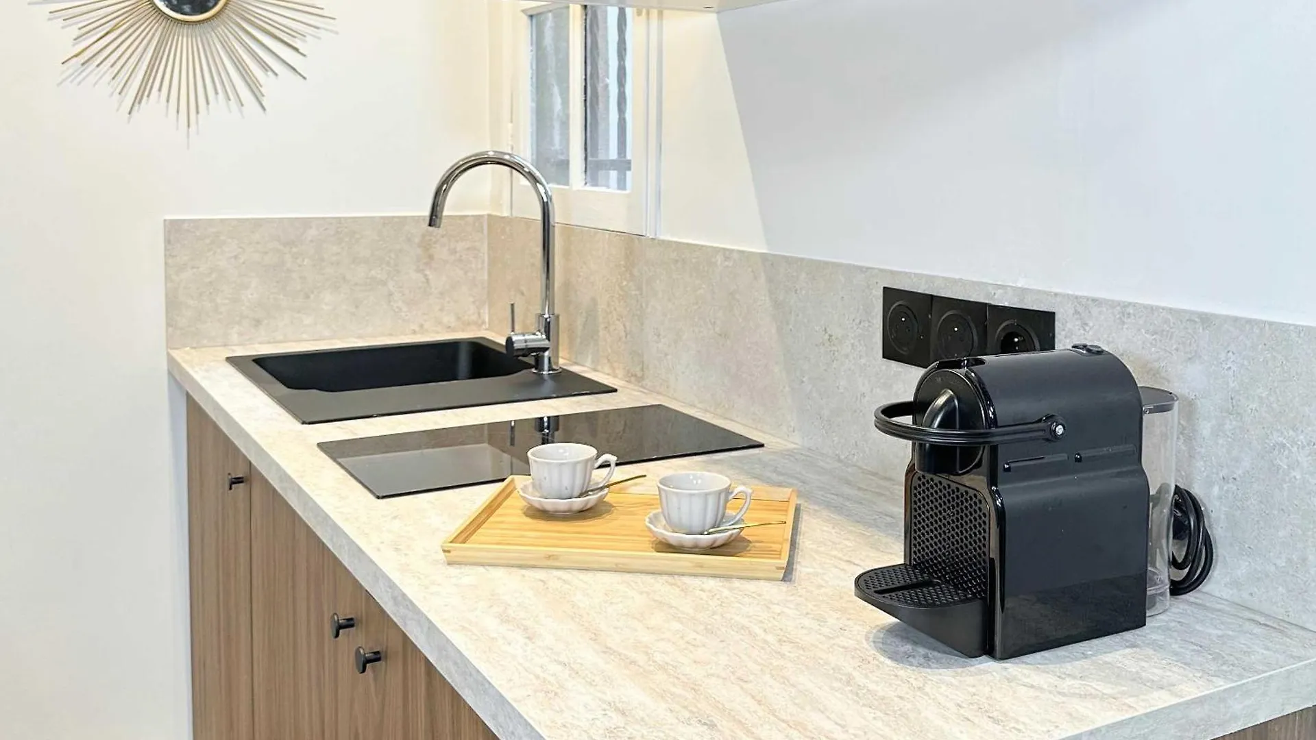 Charming Studio Near The Louvre Museum Paris Apartment